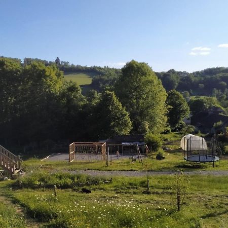 Saint-Sylvain-Bellegarde Carazen , Caravane Chauffee מראה חיצוני תמונה